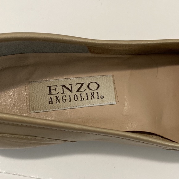 Enzo Angiolini Gold Genuine Leather Loafer Size 9M - Picture 9 of 15